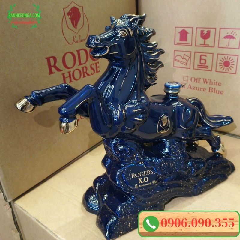 Rượu ngựa sứ nội địa Trung Rogers XO 4lit