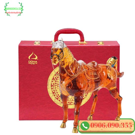 Rượu hình con ngựa DOHA
